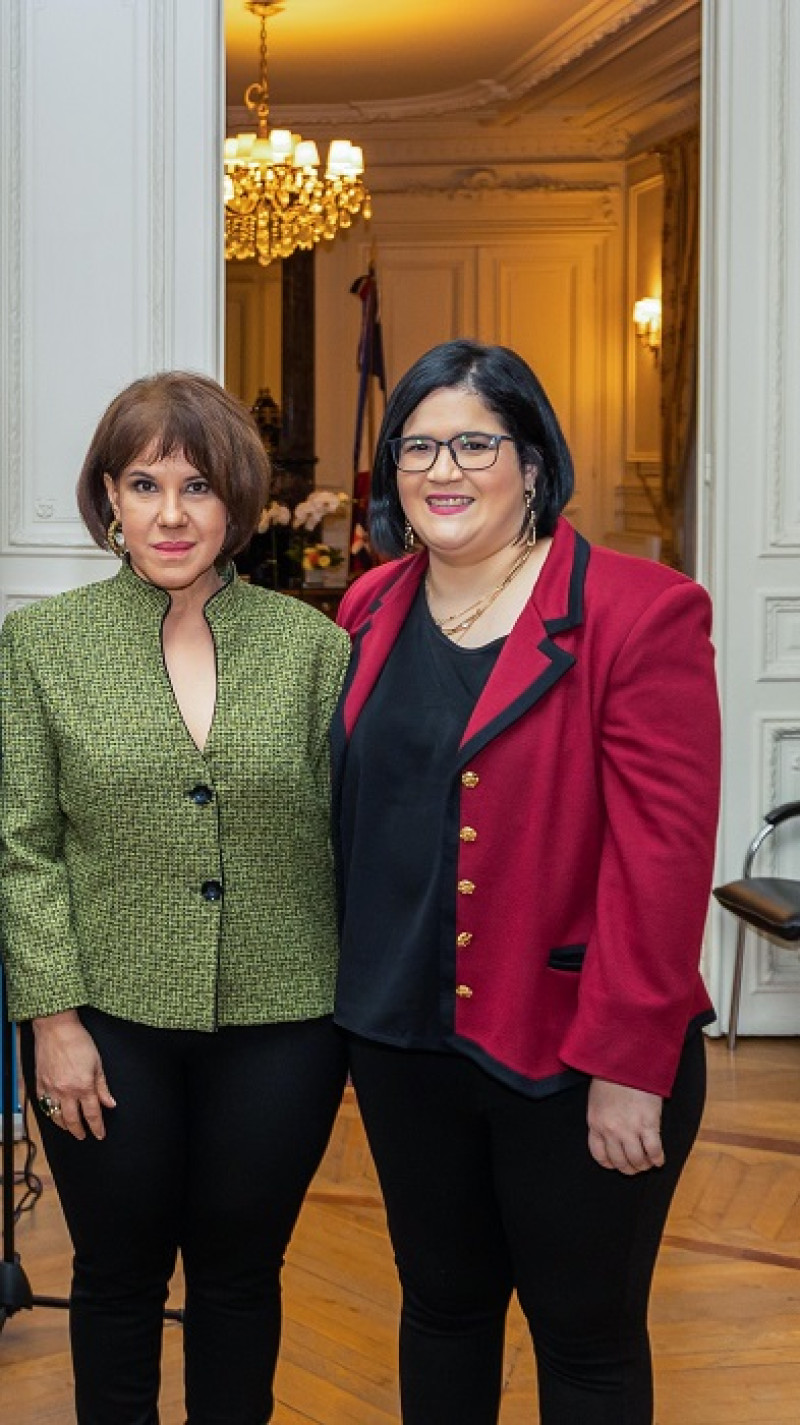 María Castillo y Daniela Tovar.