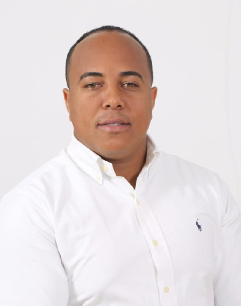 Freddy Zarzuela, director del Distrito Municipal de Cabarete.