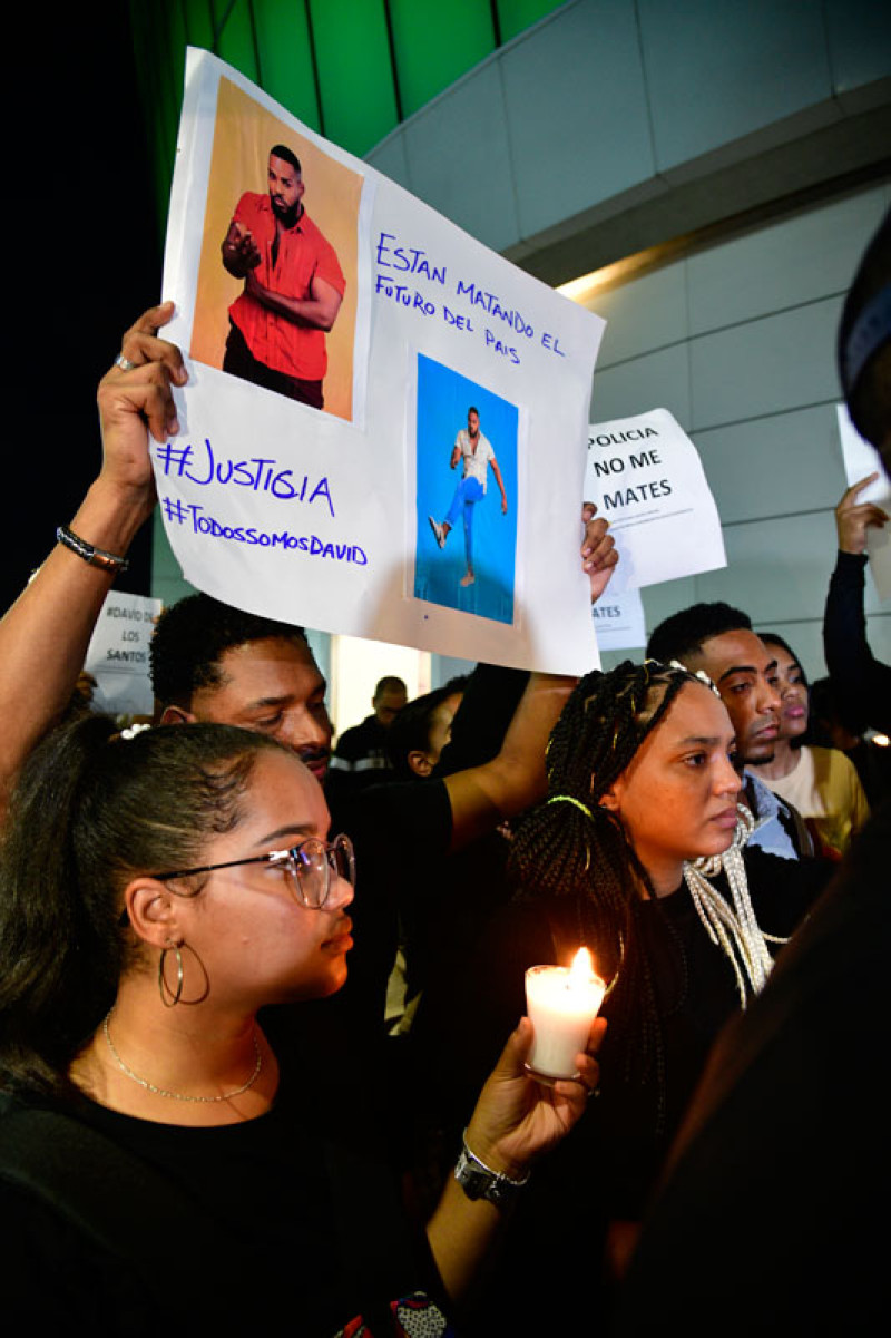 Familiares y amigos David de los Santos reclamaron justicia por su muerte./ archivo