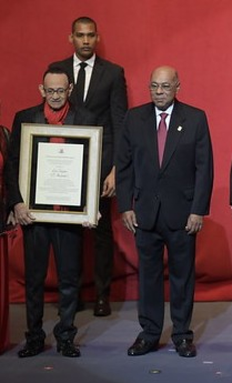 Luis Segura fue reconocido por el presidente del TC, Milton Ray Guevara.