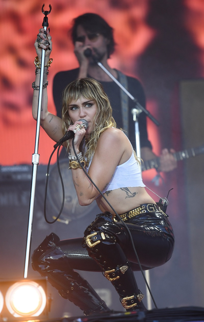 Miley Cyrus cumple 30 años. EFE/EPA/NEIL HALL