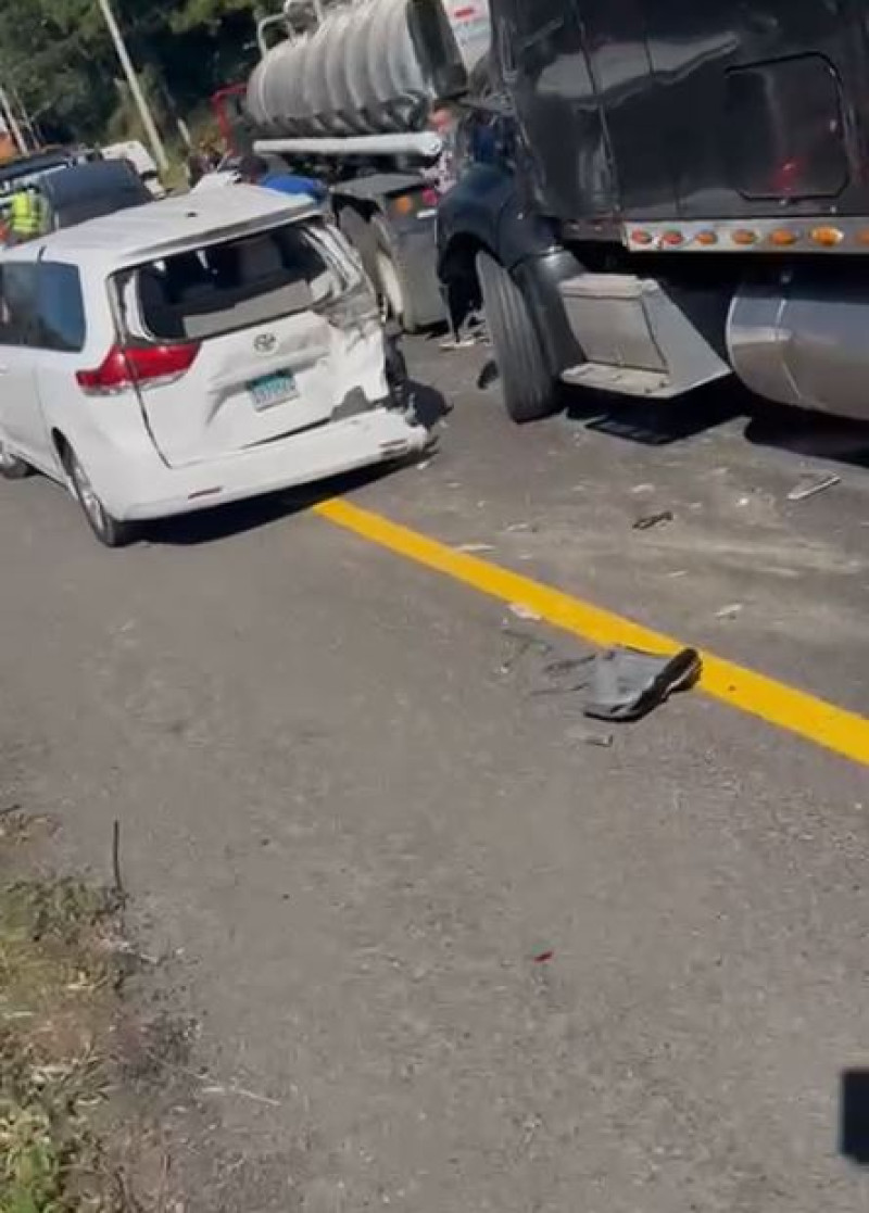 Accidente autopista Duarte.