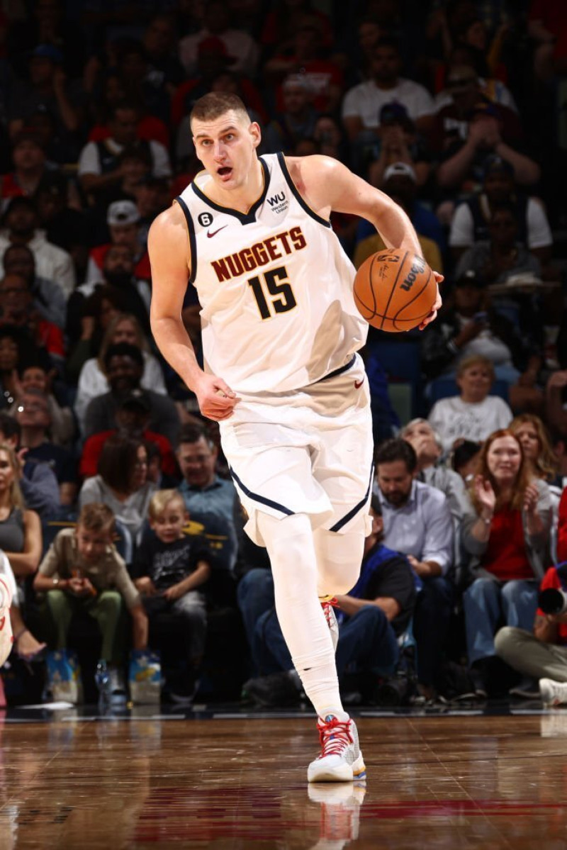 Nikola Jokic anotó 43 puntos en el triunfo de los Nuggets de Denver sobre Washington en el partido del jueves por la noche en la NBA.