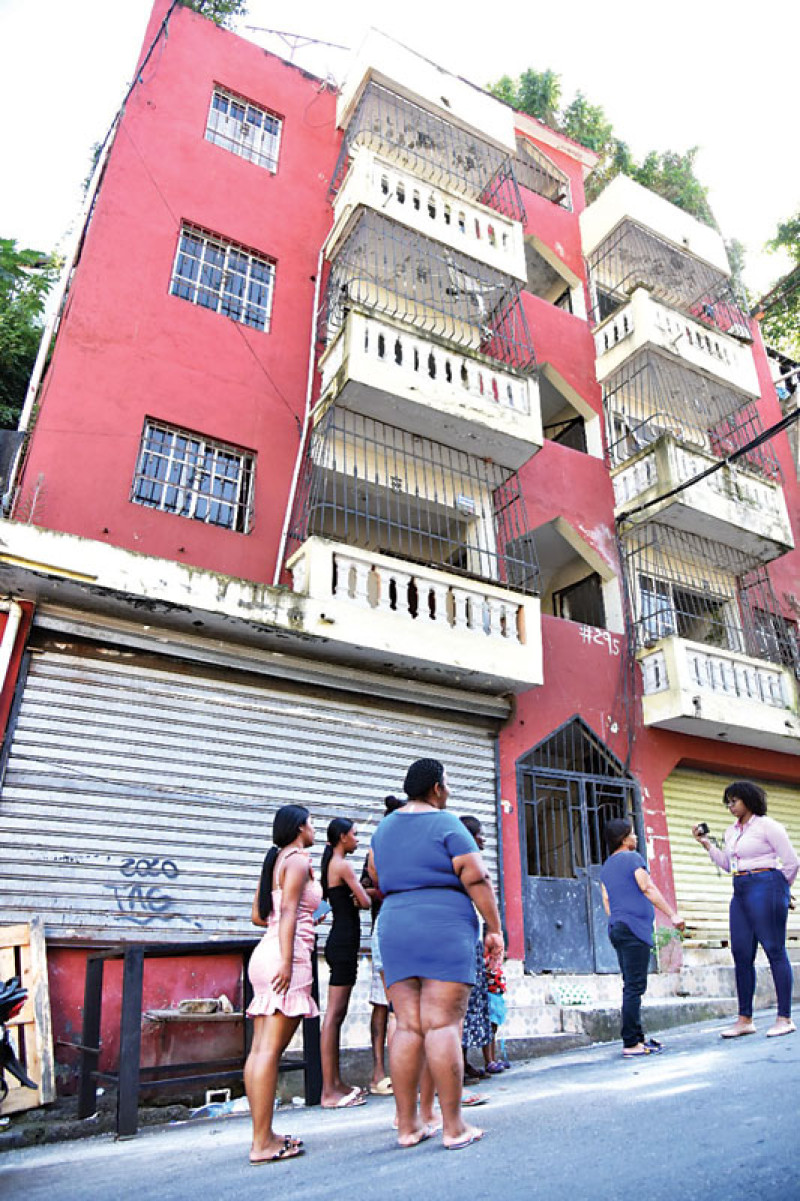 El edificio está a punto de colapsar. Jorge Martínez/LD