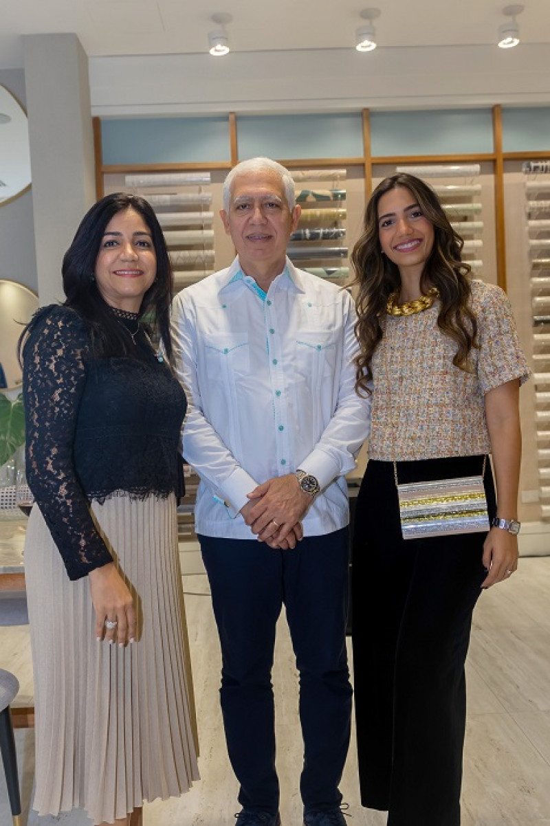 Anny Abreu de Taveras, Omar Taveras López y Laura Taveras