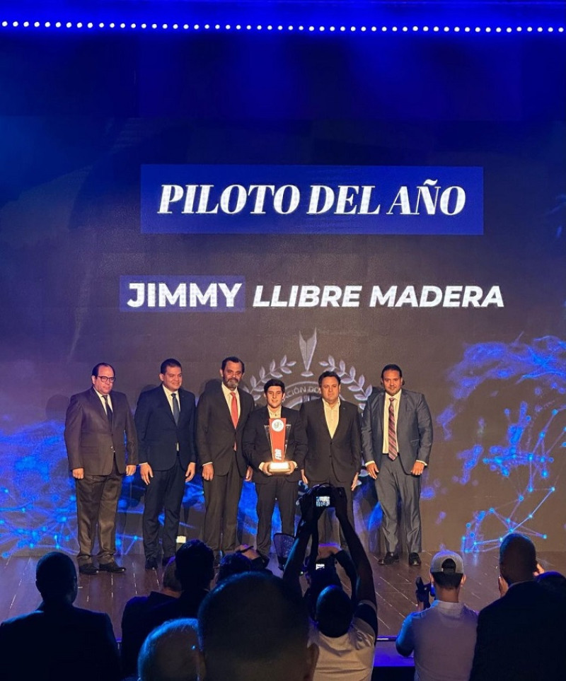 El piloto dominicano, Jimmy Llibre fue reconocido como "Piloto del año".                      Foto: Instagram Jimmy Llibre.
