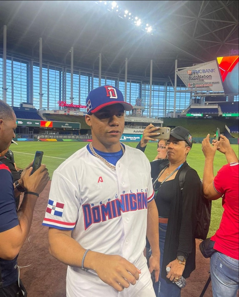 Juan Soto jugará como defensa durante el enfrentamiento de Repúblic Dominicana y Venezuela. Foto: Fedobe.