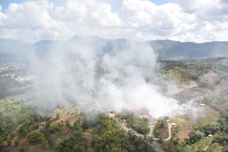 Numerosos incendios forestales y de vertederos se han registrado en los últimos meses en diferentes regiones del país.