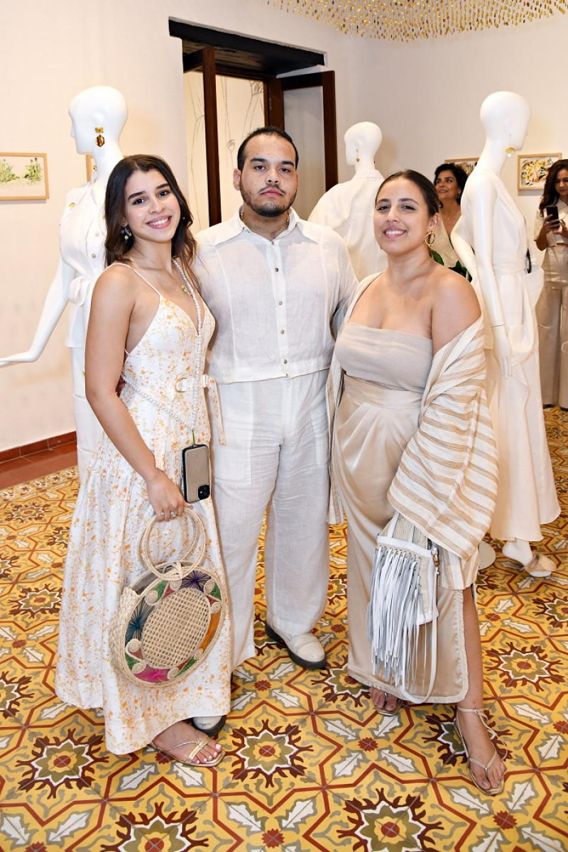 Lyliana Pérez, Eduardo Holguín y Laura García.