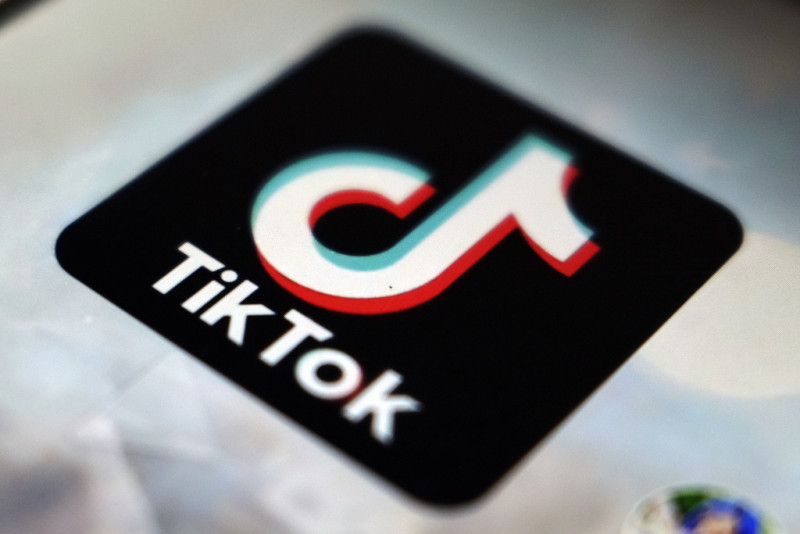 Vista del logo de TikTok en Tokio, 28 de septiembre de 2020. (AP Foto/Kiichiro Sato, File)