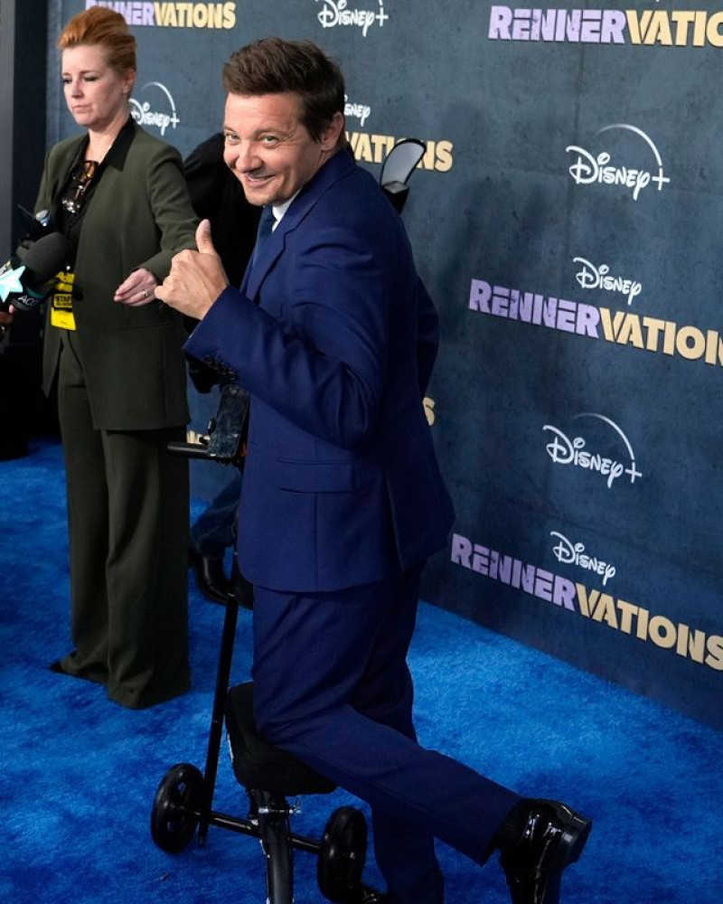 Jeremy Renner en el estreno de “Rennervations”. Foto: AP