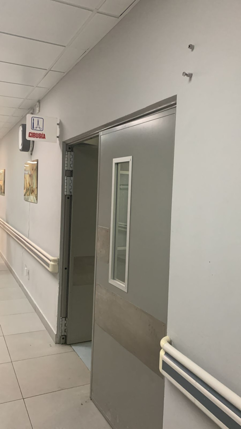 Imagen de la entrada a la sala de operaciones del Hospital Doctor Marcelino Vélez. LD