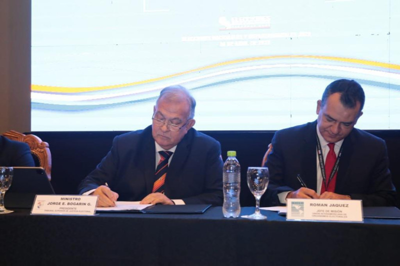 El presidente de la JCE Román Jáquez Liranzo,  participó en la misión de observación electoral de la Unión Interamericana de Organismos Electorales (Uniore) para las elecciones de Paraguay.
