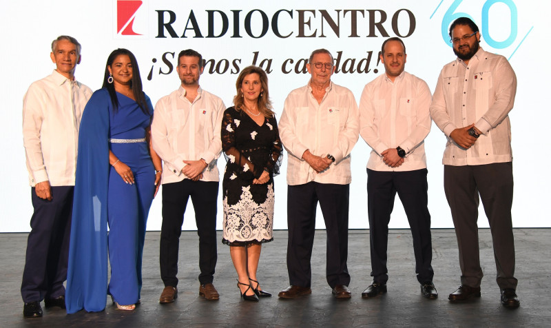 Luis Marte, Jennifer Vásquez, Alberto Lalo, Michelle Lalo, Isaac Rudman, Leonardo Guerra y Raúl Báez.