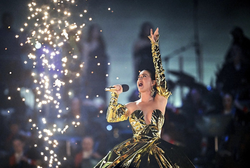 Katy Perry se presenta durante el concierto en el Castillo de Windsor en Windsor, Inglaterra, el domingo 7 de mayo de 2023, para celebrar la coronación del rey Carlos III.