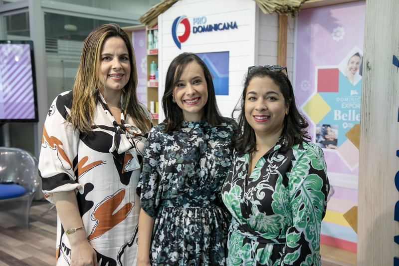 Belkis Yermeno, Ileana Rosario y Carolina Peguero