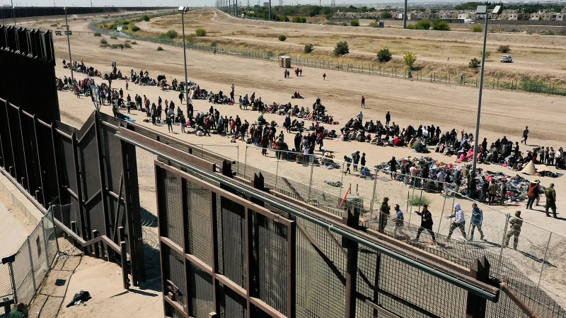La Embajada de los Estados Unidos emitió un comunicado llamando a la reflexión a quienes arriesgan su vida al intentar ingresar de forma ilegal por la frontera de los Estados Unidos.