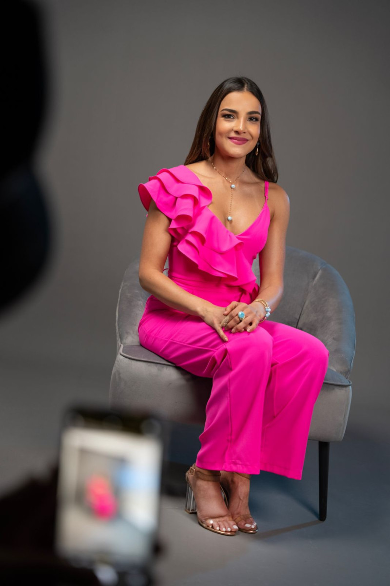 Camila García con programa de televisión por Telesistema canal 11