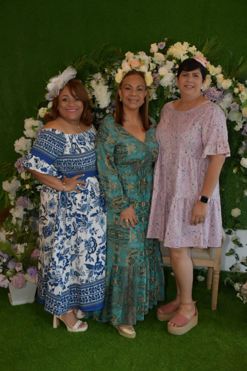 Tamayra Cumba, BelkysFernández y Mayra Pimentel