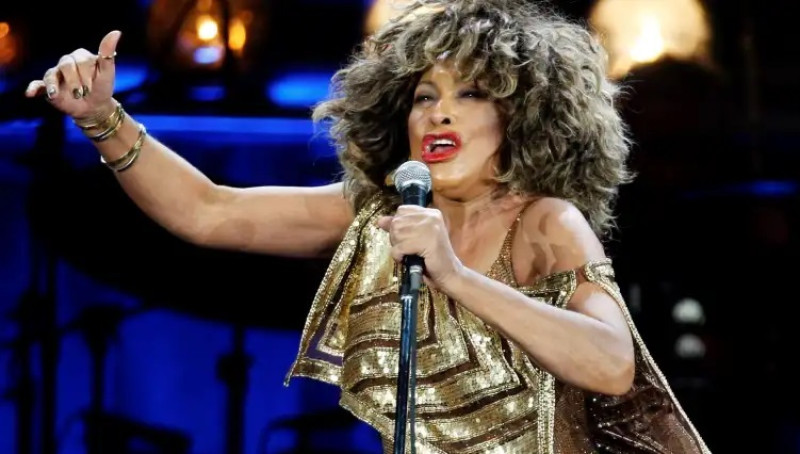 La estadounidense Tina Turner actúa durante un concierto en Zurich, Suiza, en 2009. La cantante murió este miércoles 24 de mayo 2023.
