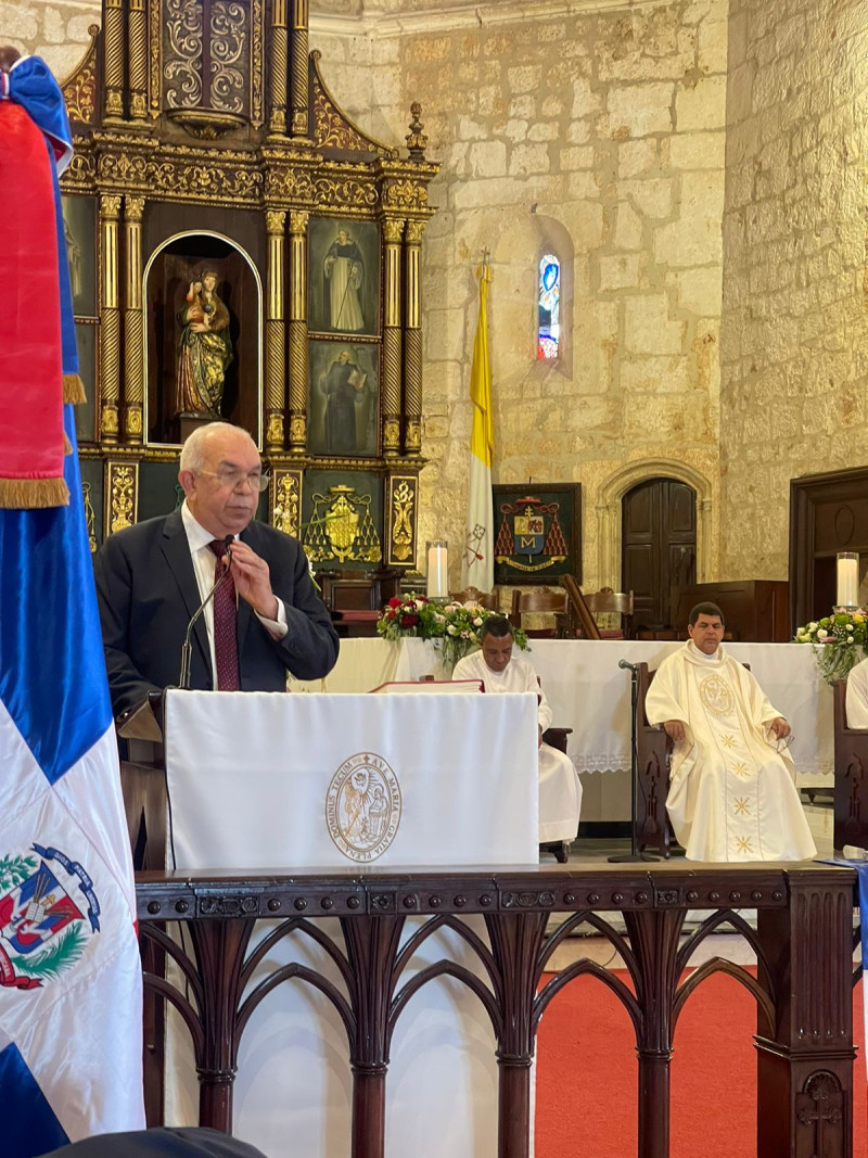El administrador general del Bagrícola, Fernando Durán, habló durante una misa por el aniversario de la entidad.