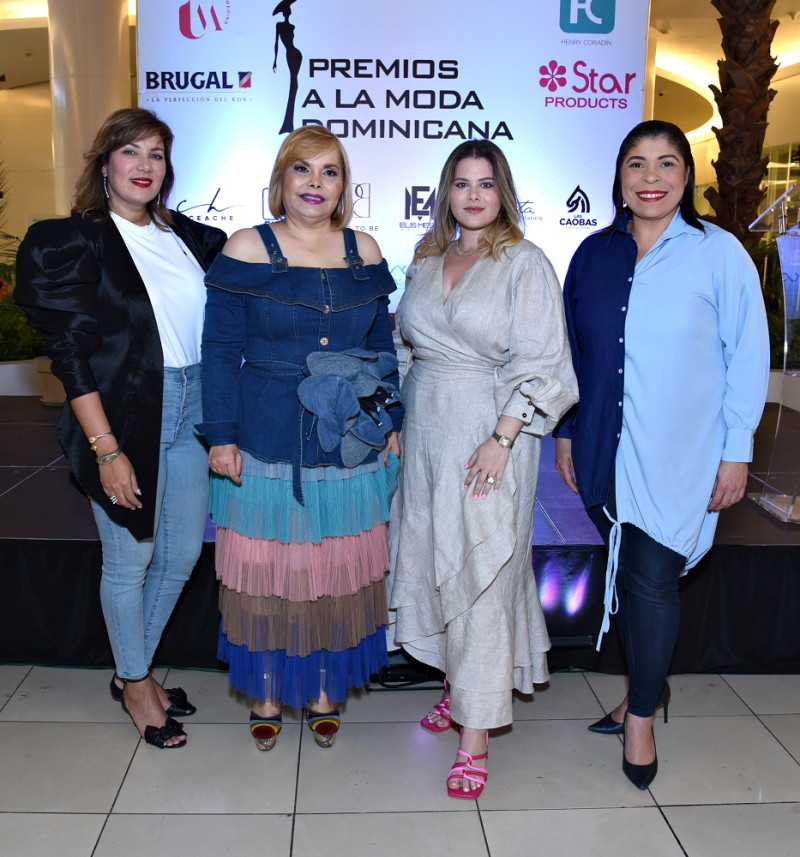 Glenny Hernández, Rommy Grullón, Loren Cabrero y Keren Cirineo