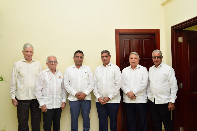 Alfredo Cross, Fermin Pérez, Francis Marte, Manuel Pérez,  Armando Romero y Troadio De los Santos.