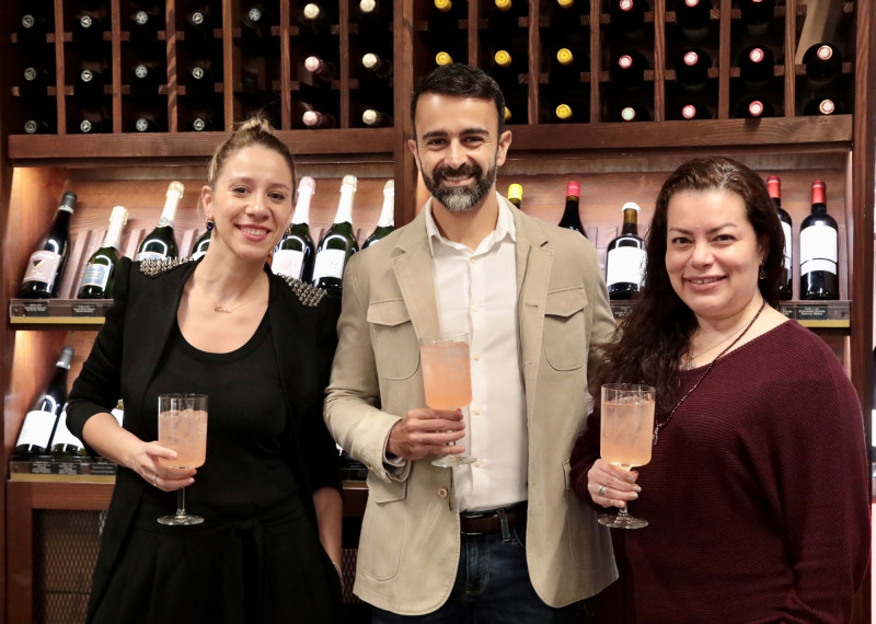 Natalia García, Eduardo García y Cynthia Vargas.