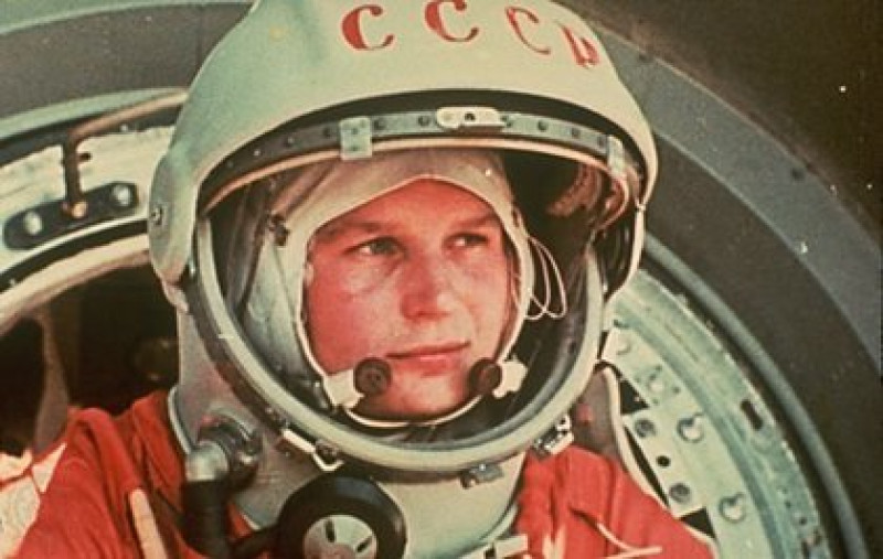 La rusa Valentina Tershkova, la primera mujer en viajar al espacio y única en hacerlo en solitario, ha cumplido 80 años.