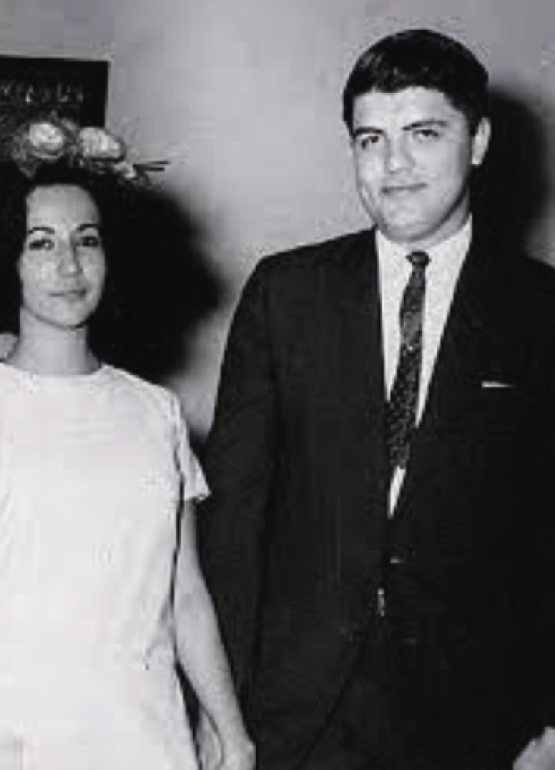 Sergio Ramírez y su esposa.