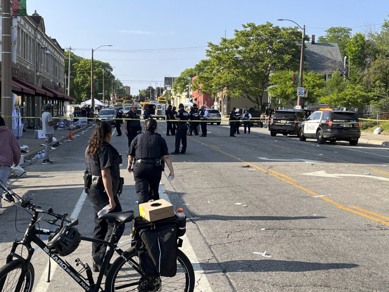 La policía de Milwaukee investiga un tiroteo en North King Drive cerca de Locust Street, en Milwaukee, el lunes 19 de junio de 2023.
