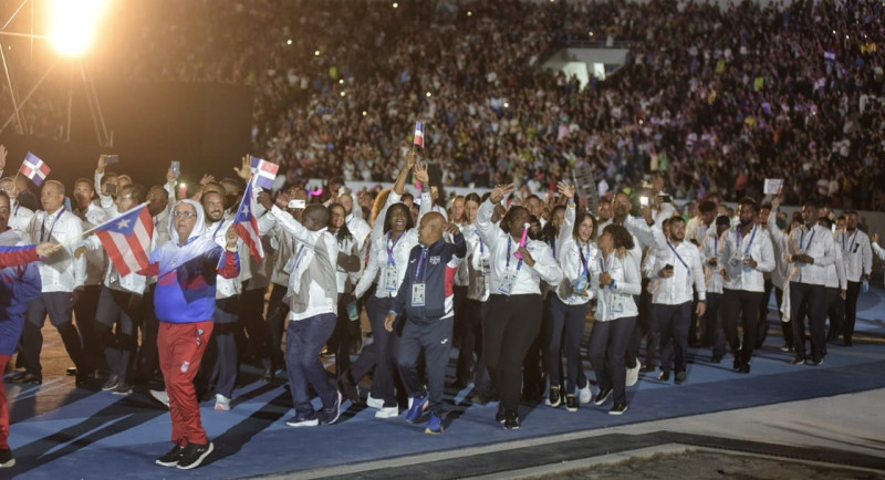 Imagen de la delegación dominicana en el desfile inaugural de los Juegos Centroamericanos y del Caribe.