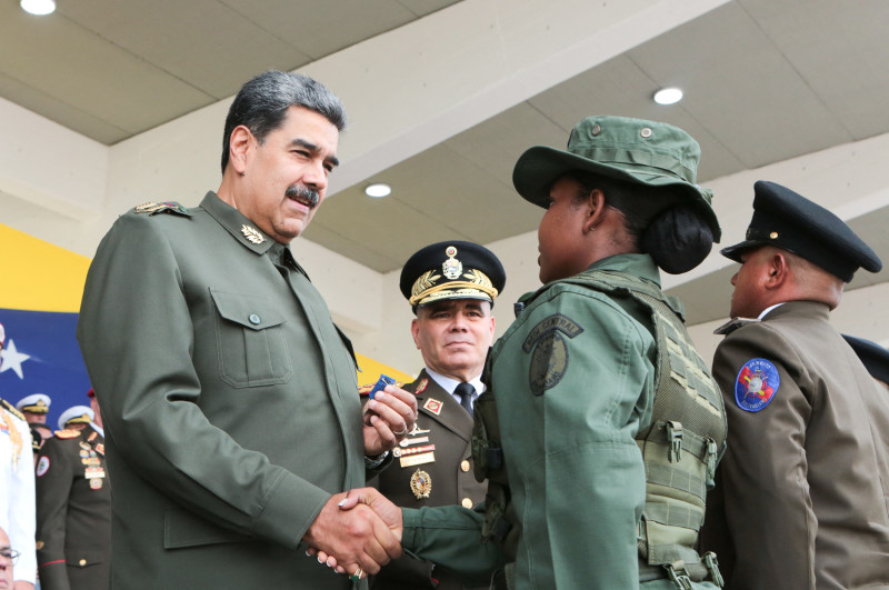 La oposición procura desalojar del poder al presidente Nicolás Maduro.
