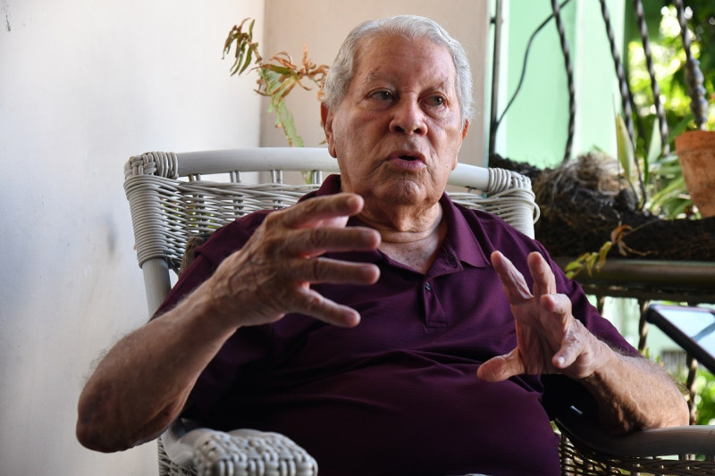 Fernando Casado, de 91 años, en su casa de Santo Domingo.