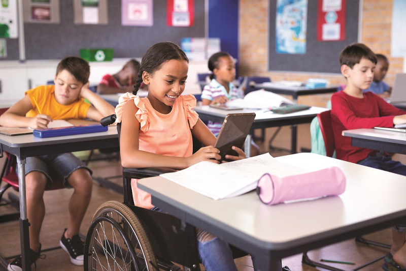 En el país urge hacer una reforma de educación inclusiva real.