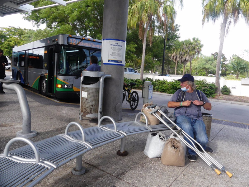 Una estación de autobuses en Florida
