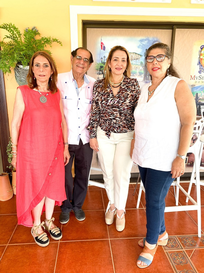 Sandra Asilis, Héctor Rodríguez, Aracelis Ureña y Jocelyn Jacobo