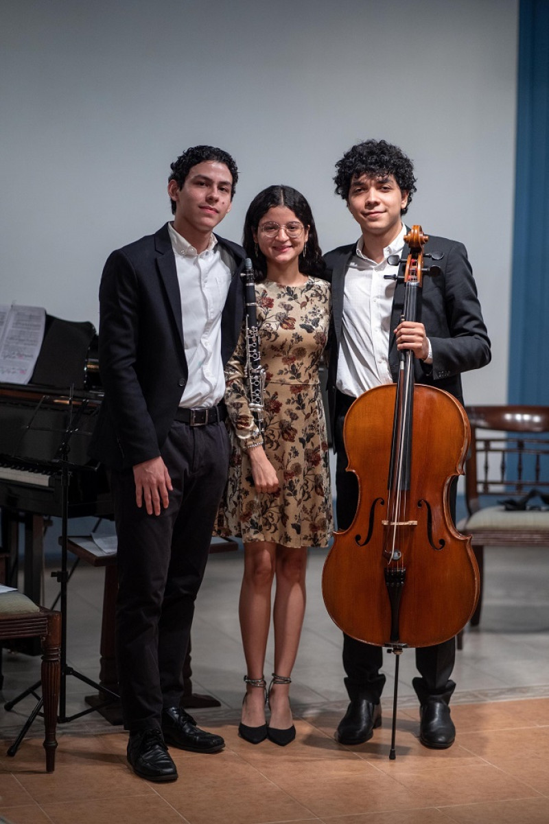 Andrés Zuluaga, Melina Matos y Alejandro Bolívar