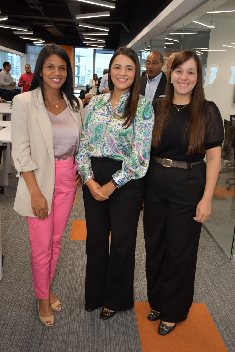 Karina García, Jennifer Ortiz y Luissanna Arias