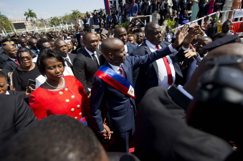 El expresidente haitiano, Jovenel Moïse, junto a su esposa, Martine, en una actividad en Haití