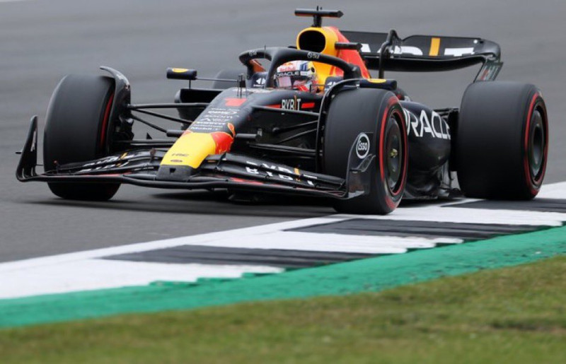 Max Verstappen saldrá en el primer carril del Gran Premio de Gran Bretaña.