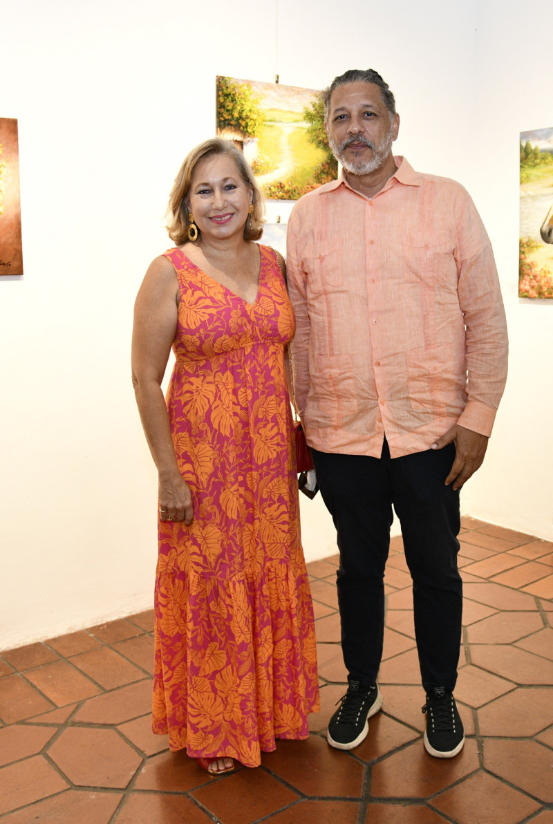 Victoria Henríquez y Jochy Corporan .
