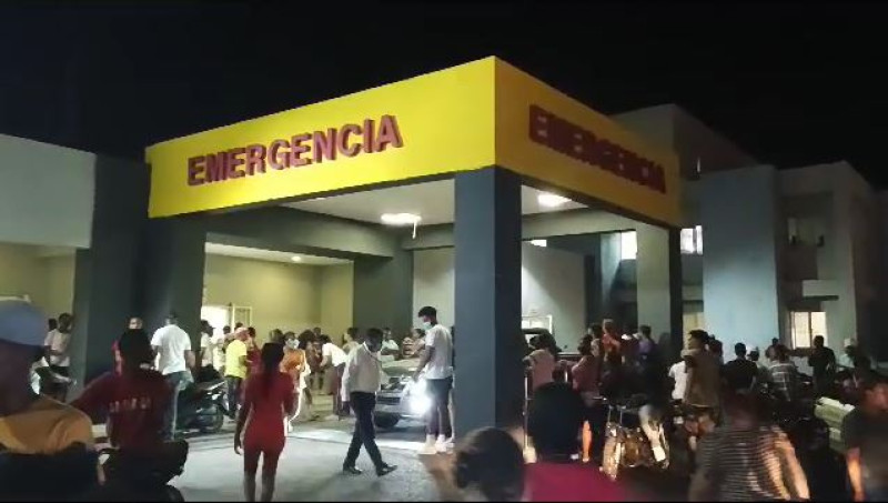 Área de emergencia del Hospital Regional Docente Universitario Jaime Mota tras el accidente