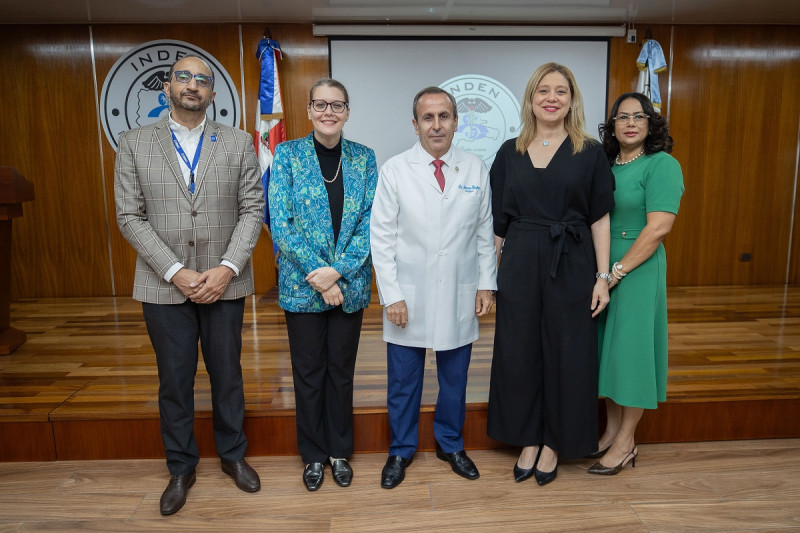 Leandro Feliz, Aida Mencía, Ammar Ibrahim, Vhyna Ortega y Elizabel De León.