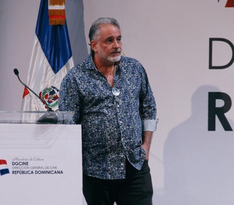 El presidente de la academia de cine dominicana, Luis Arambilet,