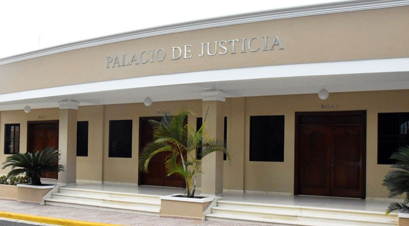 Palacio de justicia de Salcedo