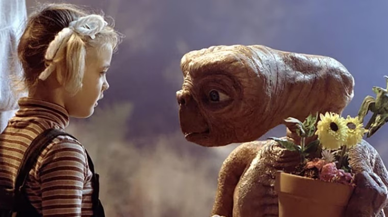 E.T., el extraterrestre se estrenó en 1982.