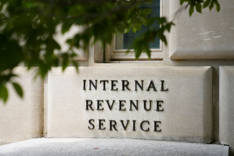 Vista del edificio del Servicio de Rentas Internas, Washington, 4 de mayo de 2024. La mayoría de los contribuyentes podrán presentar documentos y formularios al IRS el año próximo.