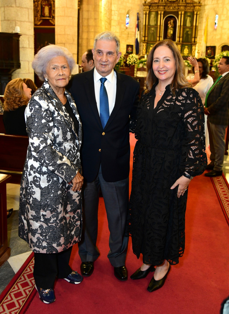 Zoila Martínez, José Joaquín Puello y Lourdes Bonnelly.
