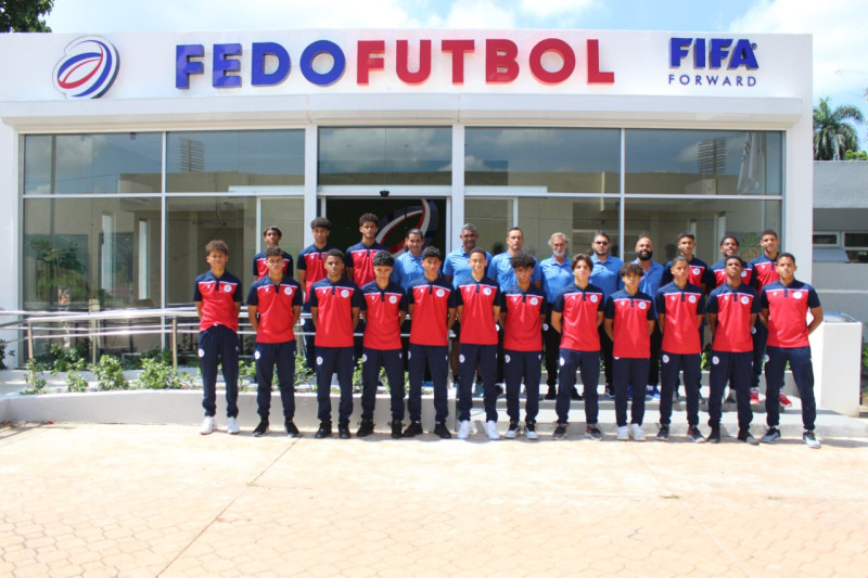 Integrantes de la selección dominicana de fútbol Sub-15.